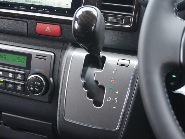 ハイエースバン スーパーGL ダークプライムII ハイエース/ダークプライムII/2WD/ローダウン/カロッツェリア/楽ナビ/ESSEX/フロントリップVer4/EW-17/2インチローダウン/CRSベッドキット/CRSパッケージ/(48枚目)