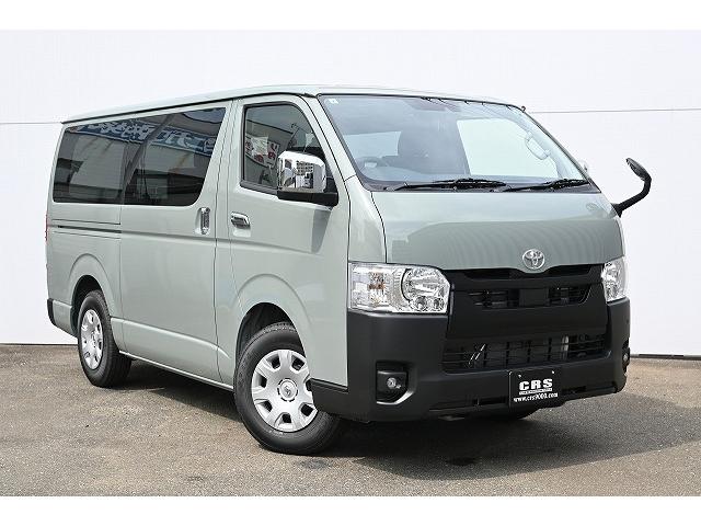 ハイエースバン スーパーＧＬ　新車未登録／Ｓ－ＧＬ／ハイエース／２ＷＤ／ディーゼル／アースカラー／アーバンカーキー／ＡＬＰＩＮＥ／フローティングメＢＩＧ　Ｘ／パノラミックビューモニター／デジタルインナーミラー（6枚目）