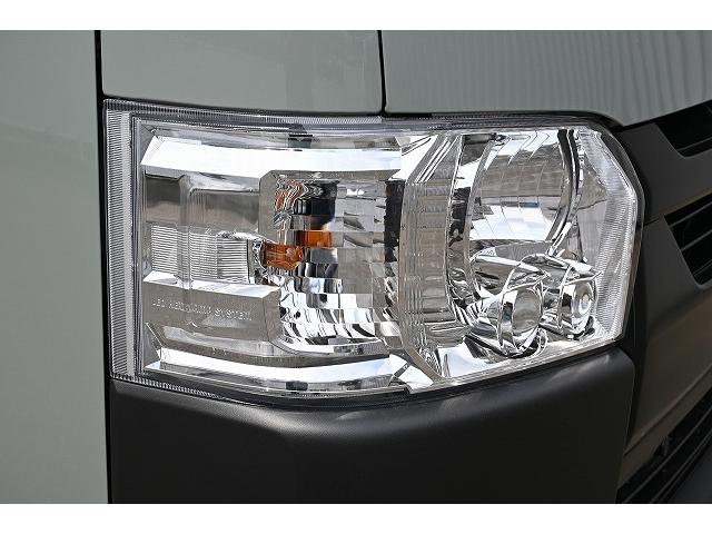 ハイエースバン スーパーＧＬ　新車未登録／Ｓ－ＧＬ／ハイエース／２ＷＤ／ディーゼル／アースカラー／アーバンカーキー／ＡＬＰＩＮＥ／フローティングメＢＩＧ　Ｘ／パノラミックビューモニター／デジタルインナーミラー（13枚目）
