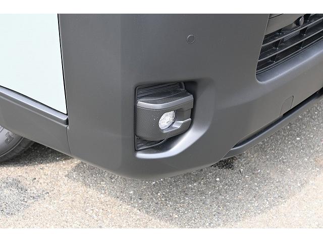 ハイエースバン スーパーＧＬ　新車未登録／Ｓ－ＧＬ／ハイエース／２ＷＤ／ディーゼル／アースカラー／アーバンカーキー／ＡＬＰＩＮＥ／フローティングメＢＩＧ　Ｘ／パノラミックビューモニター／デジタルインナーミラー（15枚目）