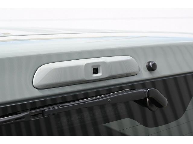 ハイエースバン スーパーＧＬ　新車未登録／Ｓ－ＧＬ／ハイエース／２ＷＤ／ディーゼル／アースカラー／アーバンカーキー／ＡＬＰＩＮＥ／フローティングメＢＩＧ　Ｘ／パノラミックビューモニター／デジタルインナーミラー（28枚目）