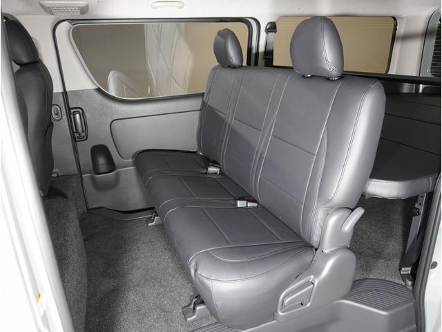 ハイエースバン スーパーＧＬ　新車未登録／Ｓ－ＧＬ／ハイエース／２ＷＤ／ディーゼル／アースカラー／アーバンカーキー／ＡＬＰＩＮＥ／フローティングメＢＩＧ　Ｘ／パノラミックビューモニター／デジタルインナーミラー（50枚目）