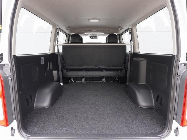 ハイエースバン スーパーＧＬ　新車未登録／Ｓ－ＧＬ／ハイエース／２ＷＤ／ディーゼル／アースカラー／アーバンカーキー／ＡＬＰＩＮＥ／フローティングメＢＩＧ　Ｘ／パノラミックビューモニター／デジタルインナーミラー（54枚目）