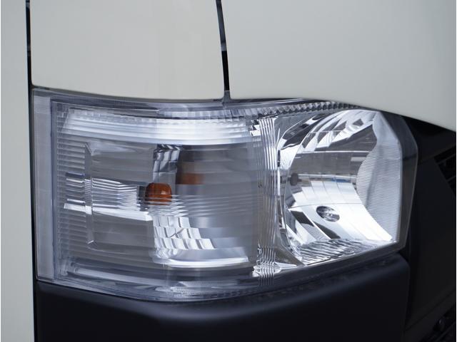 ハイエースバン ＤＸ　新車未登録／ＤＸ／ライトイエロー／ディーゼル／２ＷＤ／デジタルインナーミラー／パノラミックビューモニター／ＥＳＳＥＸ／１７インチホイール／バッドパネル／パナソニックナビ／ストラーダ／ＣＲＳカスタム（15枚目）