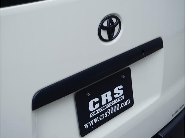 ハイエースバン ＤＸ　新車未登録／ＤＸ／ライトイエロー／ディーゼル／２ＷＤ／デジタルインナーミラー／パノラミックビューモニター／ＥＳＳＥＸ／１７インチホイール／バッドパネル／パナソニックナビ／ストラーダ／ＣＲＳカスタム（32枚目）