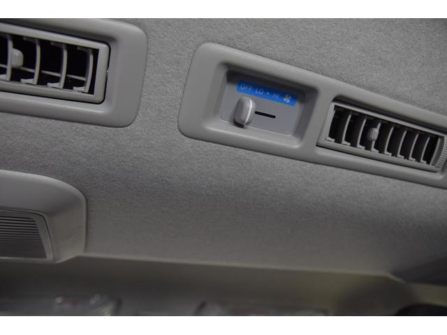 ハイエースバン ＤＸ　新車未登録／ＤＸ／ライトイエロー／ディーゼル／２ＷＤ／デジタルインナーミラー／パノラミックビューモニター／ＥＳＳＥＸ／１７インチホイール／バッドパネル／パナソニックナビ／ストラーダ／ＣＲＳカスタム（51枚目）