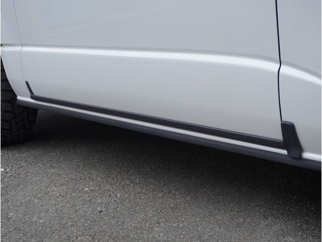 ハイエースバン スーパーＧＬ　ダークプライムＩＩ　令和５年式／／ディーゼル／２ＷＤ／寒冷地仕様／スーパーＧＬ／ダークプライムＩＩ／デジタルインナーミラー／パノラミックビューモニター／ＰＩＶＯＴオートクルーズコントロール／ＥＳＳＥＸ／バンパーガード（14枚目）