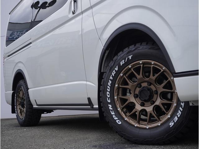 ハイエースバン スーパーＧＬ　ダークプライムＩＩ　令和５年式／／ディーゼル／２ＷＤ／寒冷地仕様／スーパーＧＬ／ダークプライムＩＩ／デジタルインナーミラー／パノラミックビューモニター／ＰＩＶＯＴオートクルーズコントロール／ＥＳＳＥＸ／バンパーガード（15枚目）