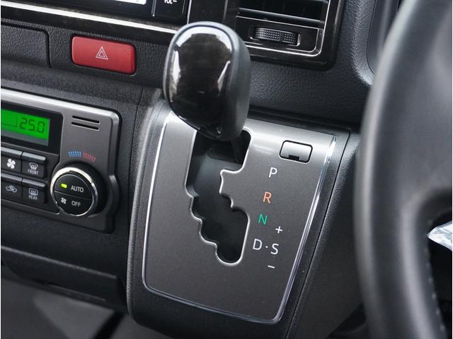 ハイエースバン スーパーＧＬ　ダークプライムＩＩ　令和５年式／／ディーゼル／２ＷＤ／寒冷地仕様／スーパーＧＬ／ダークプライムＩＩ／デジタルインナーミラー／パノラミックビューモニター／ＰＩＶＯＴオートクルーズコントロール／ＥＳＳＥＸ／バンパーガード（56枚目）