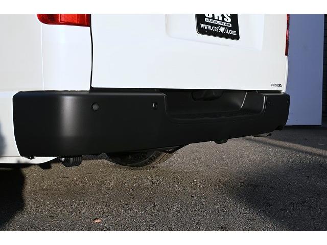 ハイエースバン ロングＤＸ　新車未登録／ＤＸ／２ＷＤ／ガソリン車／３／６人乗り／９ｋｍ／ＣＲＳ／ＥＳＳＥＥＸ／バッドパネル／２インチローダウン／カロッツェリア／楽ナビ／デジタルインナーミラー／ＥＴＣ／パノラミックビューモニター（33枚目）