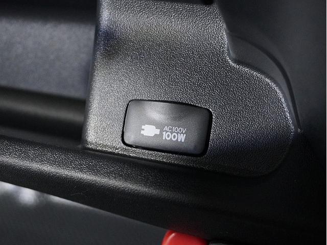 ハイエースバン ロングＤＸ　新車未登録／ＤＸ／２ＷＤ／ガソリン車／３／６人乗り／９ｋｍ／ＣＲＳ／ＥＳＳＥＥＸ／バッドパネル／２インチローダウン／カロッツェリア／楽ナビ／デジタルインナーミラー／ＥＴＣ／パノラミックビューモニター（53枚目）