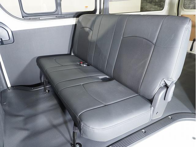ハイエースバン ロングＤＸ　新車未登録／ＤＸ／２ＷＤ／ガソリン車／３／６人乗り／９ｋｍ／ＣＲＳ／ＥＳＳＥＥＸ／バッドパネル／２インチローダウン／カロッツェリア／楽ナビ／デジタルインナーミラー／ＥＴＣ／パノラミックビューモニター（59枚目）