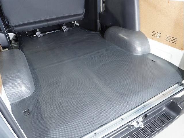 ハイエースバン ロングＤＸ　新車未登録／ＤＸ／２ＷＤ／ガソリン車／３／６人乗り／９ｋｍ／ＣＲＳ／ＥＳＳＥＥＸ／バッドパネル／２インチローダウン／カロッツェリア／楽ナビ／デジタルインナーミラー／ＥＴＣ／パノラミックビューモニター（66枚目）