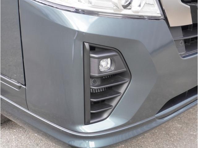 キャラバン ロンググランドプレミアムＧＸ　Ｍ／Ｃ後／改良後／２ＷＤ／ディーゼル／パナソニック／７インチナビ／ワンタッチオートスライドドア／／アラウンドビューモニター／デジタルインナーミラー／ＥＳＳＥＸ／スポイラー／ホイール／ベッドキット／（18枚目）