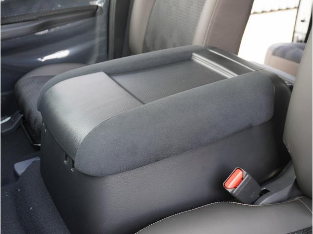 キャラバン ロンググランドプレミアムＧＸ　Ｍ／Ｃ後／改良後／２ＷＤ／ディーゼル／パナソニック／７インチナビ／ワンタッチオートスライドドア／／アラウンドビューモニター／デジタルインナーミラー／ＥＳＳＥＸ／スポイラー／ホイール／ベッドキット／（53枚目）