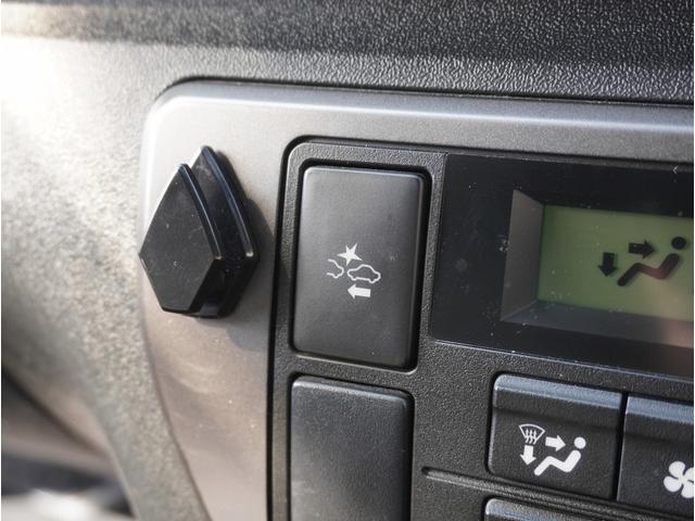 ハイエースバン スーパーGL ダークプライムII ダークプライム2/内装架装/7人乗り/5ナンバー登録/3列目シート/ALPINE/7インチナビ/デジタルインナーミラー/ドライブレコーダー/フリップダウンモニター/ヘッドライト塗装/(60枚目)