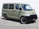 ライトエースバン ＧＬ　ライトエース／ＧＬ／ガソリン車／オリジナル内装架装／ドライブレコーダー／ＲＥＶＯシート／ストラーダ／７インチナビゲーション／収納付きベットキット／床フローリング施工／天井レザー張り替え／天井ＬＥＤ照明（8枚目）