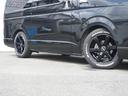 スーパーＧＬ　ダークプライムＩＩ　ハイエースバン／スーパーＧＬ／ダークプライムＩＩ／２ＷＤ／でイーゼル／ＫＥＮＷＯＯＤナビ／スピーカー増設／１７インチ／ＥＣ－１７／ブラックリムフランジポリッシュ／ヨコハマパラダ（12枚目）