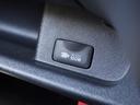 スーパーＧＬ　ダークプライムＩＩ　ハイエースバン／スーパーＧＬ／ダークプライムＩＩ／２ＷＤ／でイーゼル／ＫＥＮＷＯＯＤナビ／スピーカー増設／１７インチ／ＥＣ－１７／ブラックリムフランジポリッシュ／ヨコハマパラダ（54枚目）