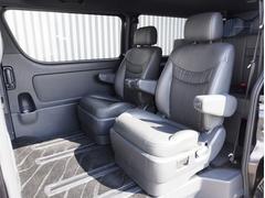 �����������ʣ��;�꡿���ʥ�С���Ͽ�ˡ�¨Ǽ���¿�����·�����������äƤ��������뤪�֤���Ƥ��ޤ�������Ź���Ԥ����Ƥ���ޤ������������륨��ʡ�����ԣţ̣������ݣ������ݣ������� 6