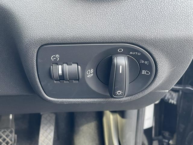 �����C�g�X�C�b�`���L���C�ȏ�Ԃł���