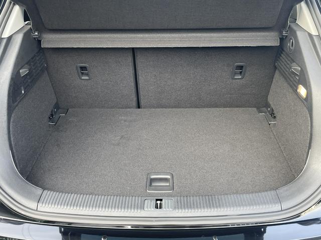 �����Q�b�W�X�y�[�X��