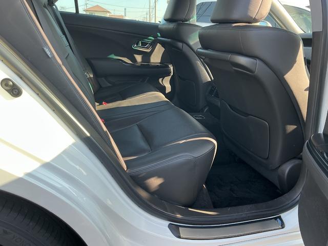 クラウン 3.5アスリート レザーシート シートヒーター 前席パワーシート プッシュスタート スマートキー ETC Bカメラ マルチナビ リア電動サンシェード(14枚目)