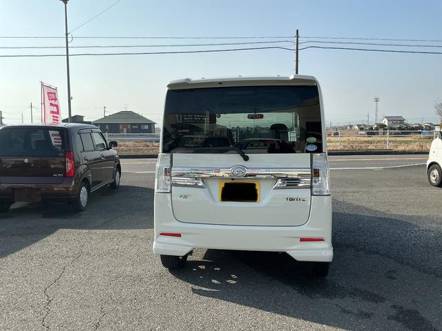 タント カスタムＲＳ　ＳＡ　ＲＳ　スマートキー　プッシュスタート　純正アルミ　パワースライドドア　リアシェード　ステアリングスイッチ　ナビ　Ｂｌｕｅｔｏｏｔｈ　ＴＶバックカメラ　ＥＴＣ（3枚目）