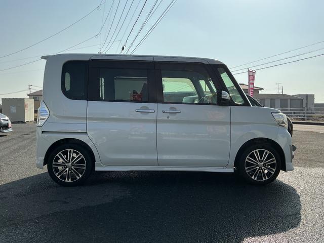 タント カスタムＲＳ　ＳＡ　ＲＳ　スマートキー　プッシュスタート　純正アルミ　パワースライドドア　リアシェード　ステアリングスイッチ　ナビ　Ｂｌｕｅｔｏｏｔｈ　ＴＶバックカメラ　ＥＴＣ（4枚目）