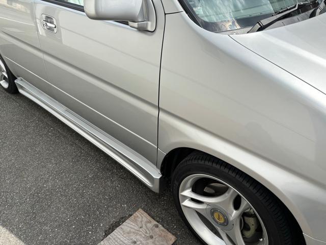 ステップワゴン Ｇ　２．０Ｇ　８人乗り　車検令和８年９月まで　回転対座　ダブルサンルーフ　ワンオーナー車　２１０００キロ　社外エアロ　ポップアップテント　エアコン（9枚目）