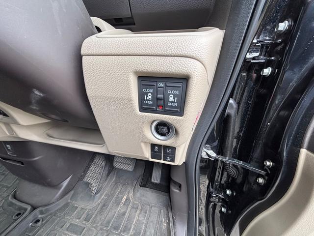 N-BOX G・Lホンダセンシング ワンオーナー/両側電動スライドドア/車検令和9年7月/前後ドラレコ/ナビ/バックカメラ/サイドエアバッグ+サイドカーテンエアバッグ/ETC/TV/オートクルーズ/LEDヘッドランプ/スマートキー/禁煙(12枚目)