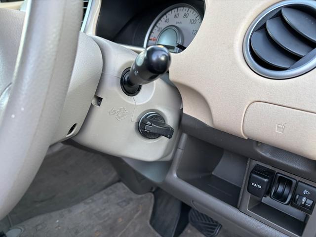 モコ E E タイミングチェーン 車検R8年6月 スマートキー 電動格納ミラー オートエアコン CDオーディオ(8枚目)