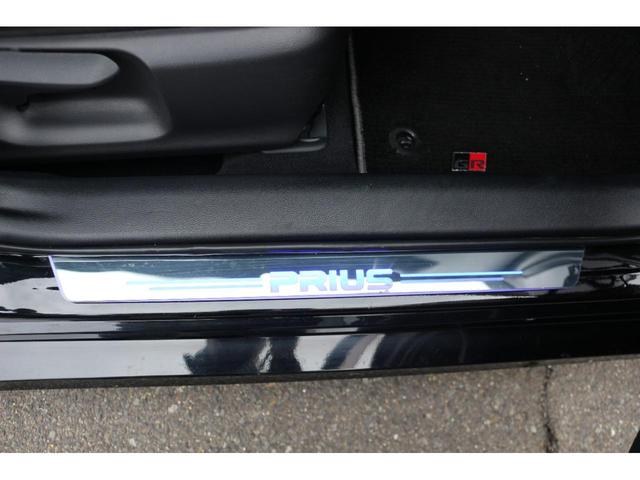 プリウスＰＨＶ Ｓナビパッケージ・ＧＲスポーツ　ΔＳＯＣ４％　ドライブレコーダー　レーンアシスト　オートクルーズコントロール　衝突被害軽減システム　バックカメラ　ナビ　ＴＶ　アルミホイール　オートマチックハイビーム　オートライト　ＬＥＤヘッドランプ（49枚目）