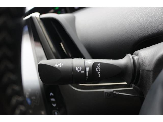 プリウスＰＨＶ Ｓナビパッケージ・ＧＲスポーツ　ΔＳＯＣ４％　ドライブレコーダー　レーンアシスト　オートクルーズコントロール　衝突被害軽減システム　バックカメラ　ナビ　ＴＶ　アルミホイール　オートマチックハイビーム　オートライト　ＬＥＤヘッドランプ（52枚目）