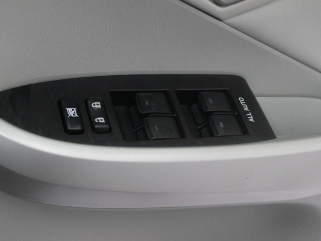 プリウスＰＨＶ Ｇレザーパッケージ　ΔＳＯＣ２．５％　ＥＴＣ　バックカメラ　ナビ　オートクルーズコントロール　パークアシスト　オートライト　ヘッドライトウォッシャー　スマートキー　電動格納ミラー　シートヒーター　ＣＶＴ　盗難防止システム（45枚目）
