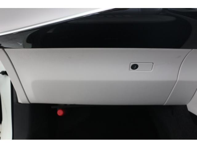ＭＩＲＡＩ 　クリアランスソナー　レーンアシスト　オートクルーズコントロール　バックカメラ　ナビ　ＴＶ　アルミホイール　オートマチックハイビーム　オートライト　ＣＶＴ　スマートキー　電動格納ミラー　１００Ｖ電源（53枚目）