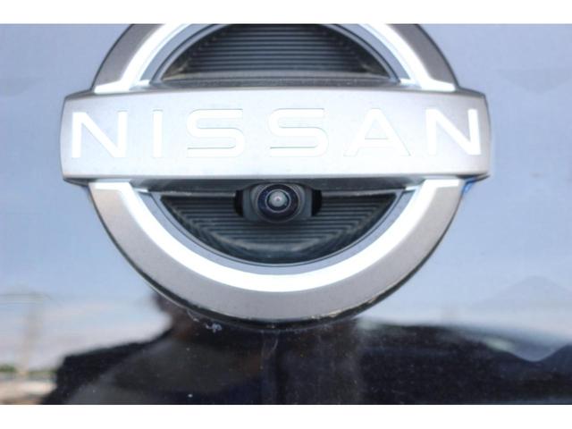 リーフ ニスモ　ＳＯＨ値９４％　全周囲カメラ　ナビ　ＴＶ　クリアランスソナー　オートクルーズコントロール　自動駐車システム　衝突被害軽減システム　アルミホイール　オートライト　ＬＥＤヘッドランプ　スマキー　電格ミラー（28枚目）