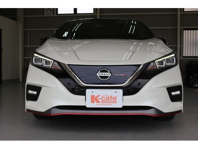 リーフ ニスモ　ＳＯＨ８９％　全周囲カメラ　ナビ　ＴＶ　クリアランスソナー　オートクルーズコントロール　自動駐車システム　衝突被害軽減システム　アルミホイール　オートライト　ＬＥＤヘッドランプ　スマートキー　シートＨ（10枚目）