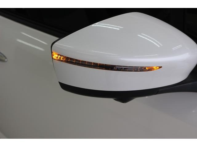 リーフ Ｇ　ＳＯＨ９６％　ＥＴＣ　全周囲カメラ　ナビ　ＴＶ　クリアランスソナー　オートクルーズコン　自動駐車システム　衝突被害軽減システム　アルミホイール　オートライト　ＬＥＤヘッドランプ　スマキー　電格ミラー（19枚目）