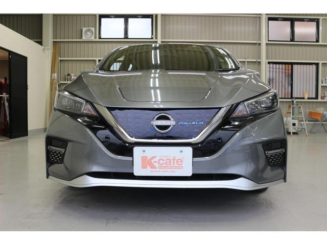 リーフ オーテック　全周囲カメラ　ナビ　ＴＶ　クリアランスソナー　オートクルーズコントロール　自動駐車システム　衝突被害軽減システム　アルミホイール　オートライト　ＬＥＤヘッドランプ　スマートキー　電動格納ミラー（4枚目）