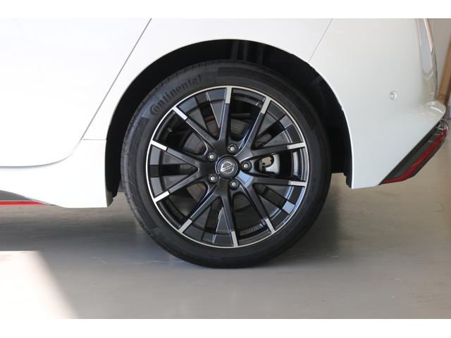 リーフ ニスモ　ドライブレコーダー　全周囲カメラ　ナビ　クリアランスソナー　オートクルーズコントロール　自動駐車システム　衝突被害軽減システム　アルミホイール　オートライト　ＬＥＤヘッドランプ　スマートキー（31枚目）