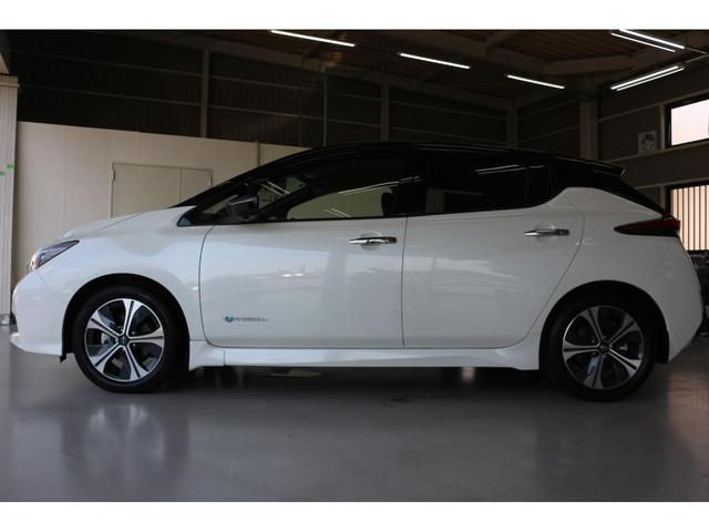 リーフ X Vセレクション ドライブレコーダー 全周囲カメラ ナビ TV クリアランスソナー オートクルーズコントロール 衝突被害軽減システム アルミホイール オートライト LEDヘッドランプ スマートキー 電動格納ミラー(10枚目)