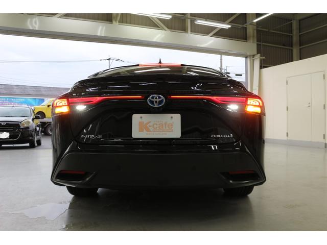 MIRAI Z エグゼクティブパッケージ ドライブレコーダー クリアランスソナー レーンアシスト オートクルーズコントロール パークアシスト 衝突被害軽減システム 全周囲カメラ ナビ TV アルミホイール オートマチックハイビーム(17枚目)