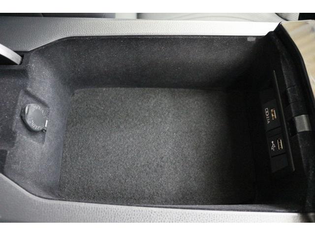 MIRAI Z エグゼクティブパッケージ ドライブレコーダー クリアランスソナー レーンアシスト オートクルーズコントロール パークアシスト 衝突被害軽減システム 全周囲カメラ ナビ TV アルミホイール オートマチックハイビーム(58枚目)