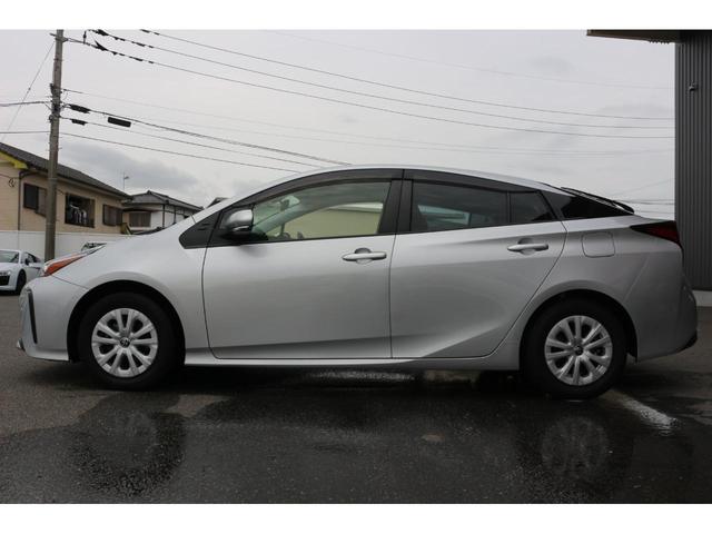 プリウス S ドライブレコーダー ETC クリアランスソナー レーンアシスト オートクルーズコントロール 衝突被害軽減システム バックカメラ オートマチックハイビーム オートライト LEDヘッドランプ CVT(9枚目)