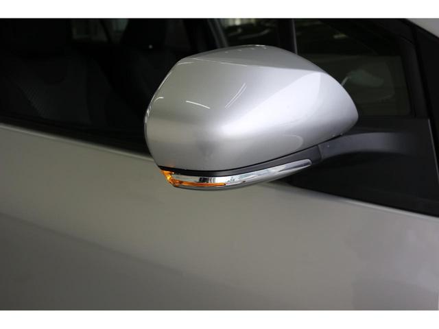 プリウス S ドライブレコーダー ETC クリアランスソナー レーンアシスト オートクルーズコントロール 衝突被害軽減システム バックカメラ オートマチックハイビーム オートライト LEDヘッドランプ CVT(19枚目)