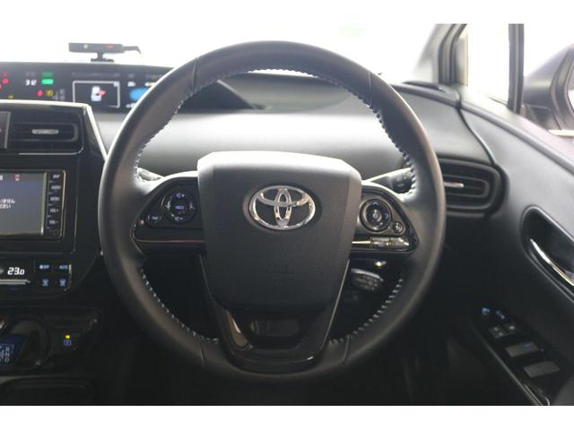 プリウス S ドライブレコーダー ETC クリアランスソナー レーンアシスト オートクルーズコントロール 衝突被害軽減システム バックカメラ オートマチックハイビーム オートライト LEDヘッドランプ CVT(31枚目)