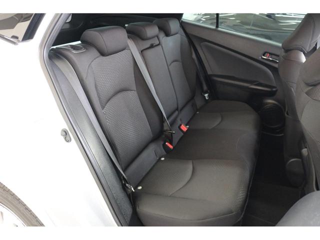 プリウス S ドライブレコーダー ETC クリアランスソナー レーンアシスト オートクルーズコントロール 衝突被害軽減システム バックカメラ オートマチックハイビーム オートライト LEDヘッドランプ CVT(57枚目)