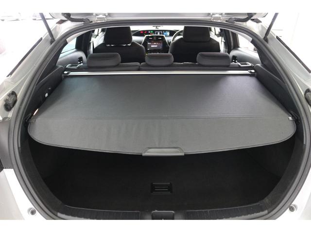 プリウス S ドライブレコーダー ETC クリアランスソナー レーンアシスト オートクルーズコントロール 衝突被害軽減システム バックカメラ オートマチックハイビーム オートライト LEDヘッドランプ CVT(62枚目)