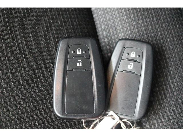 プリウス S ドライブレコーダー ETC クリアランスソナー レーンアシスト オートクルーズコントロール 衝突被害軽減システム バックカメラ オートマチックハイビーム オートライト LEDヘッドランプ CVT(71枚目)